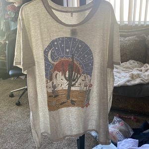 Maurice’s Graphic Tee BRAND NEW WITH TAGS